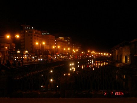 Otaru Canal lit by gas lamps at night